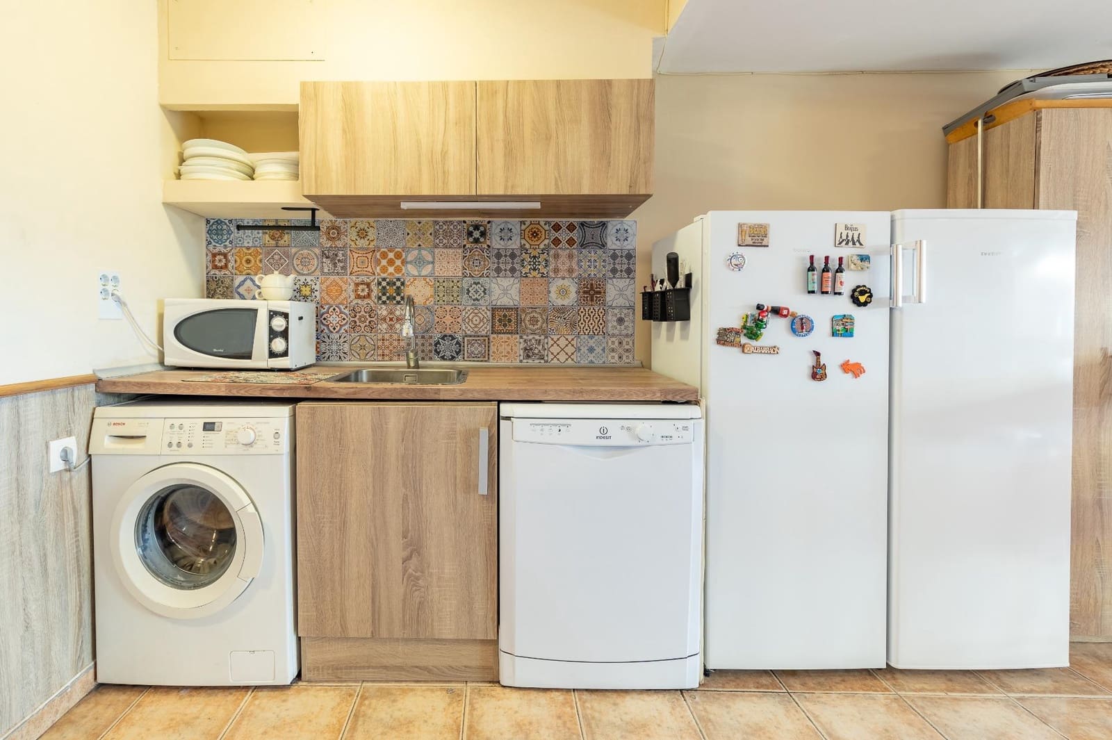 5 soveværelse Rækkehus til salg i Paterna med swimmingpool garage - € 450.000 (Ref: 8792530)