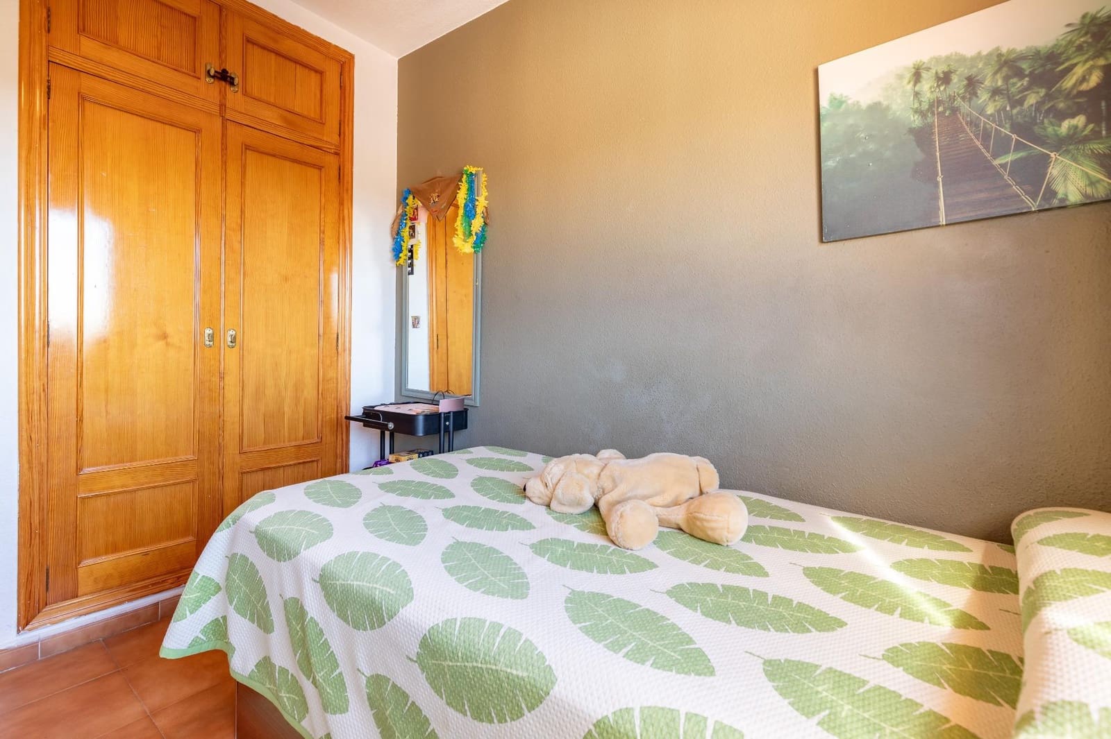 5 soveværelse Rækkehus til salg i Paterna med swimmingpool garage - € 450.000 (Ref: 8792530)