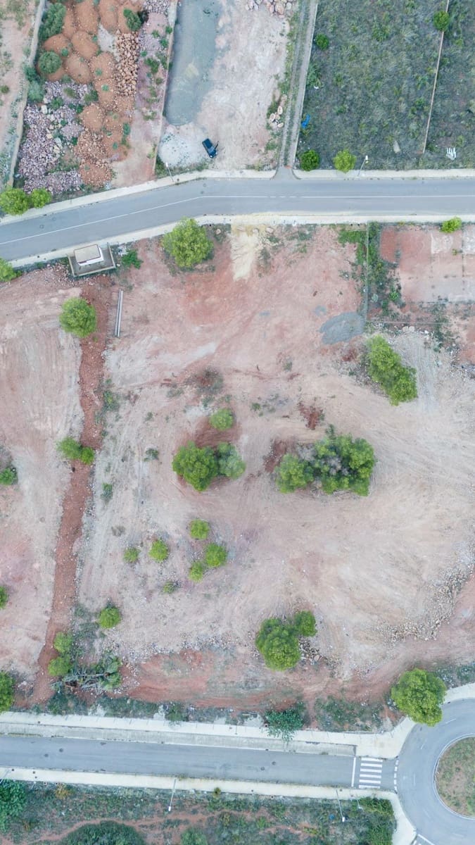 Byggegrund til salg i Gilet - € 155.000 (Ref: 8798904)