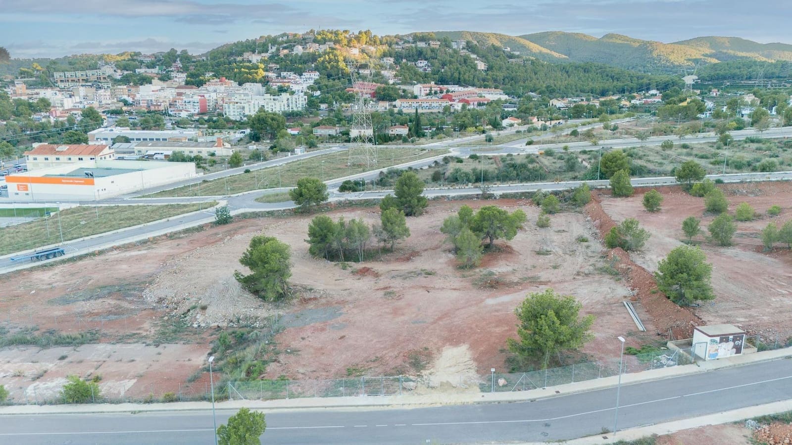 Byggegrund til salg i Gilet - € 155.000 (Ref: 8798904)