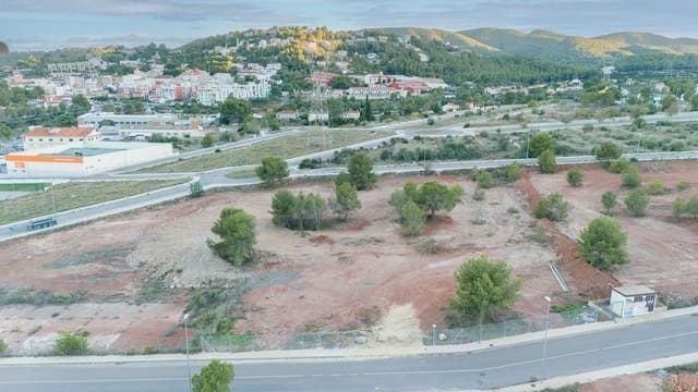 Terrain à Bâtir à vendre à Gilet - 155 000 € (Ref: 8798904)