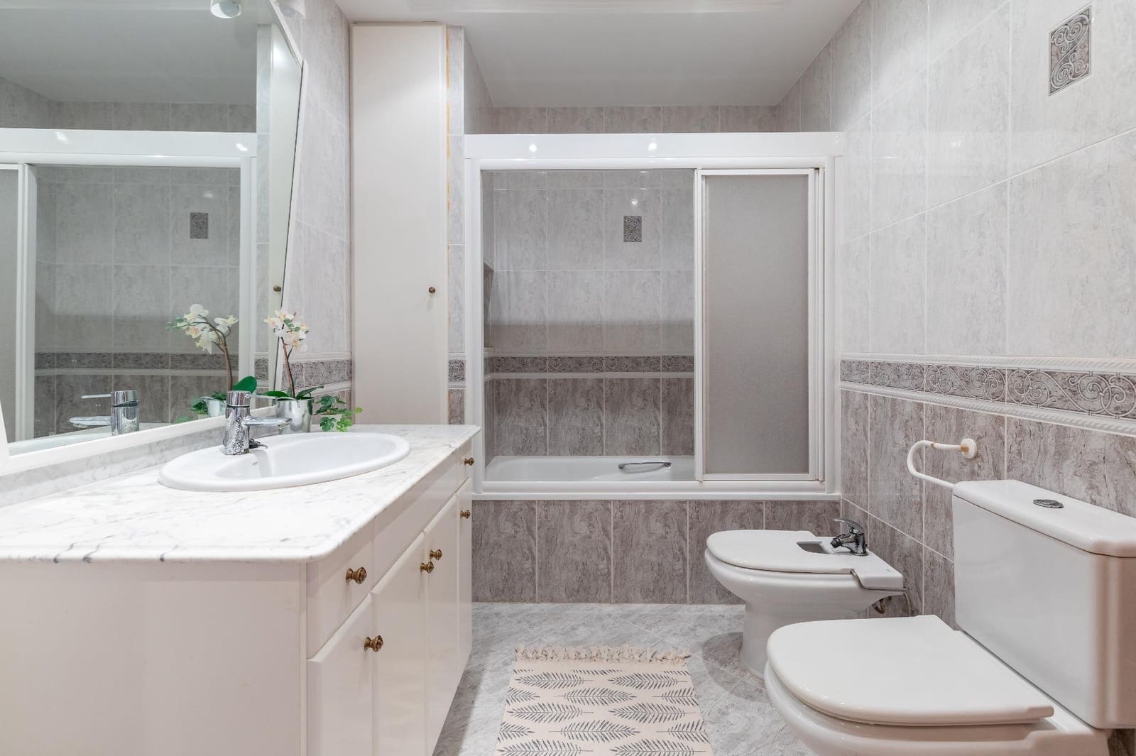 5 soveværelse Rækkehus til salg i Canals med garage - € 360.000 (Ref: 8827709)