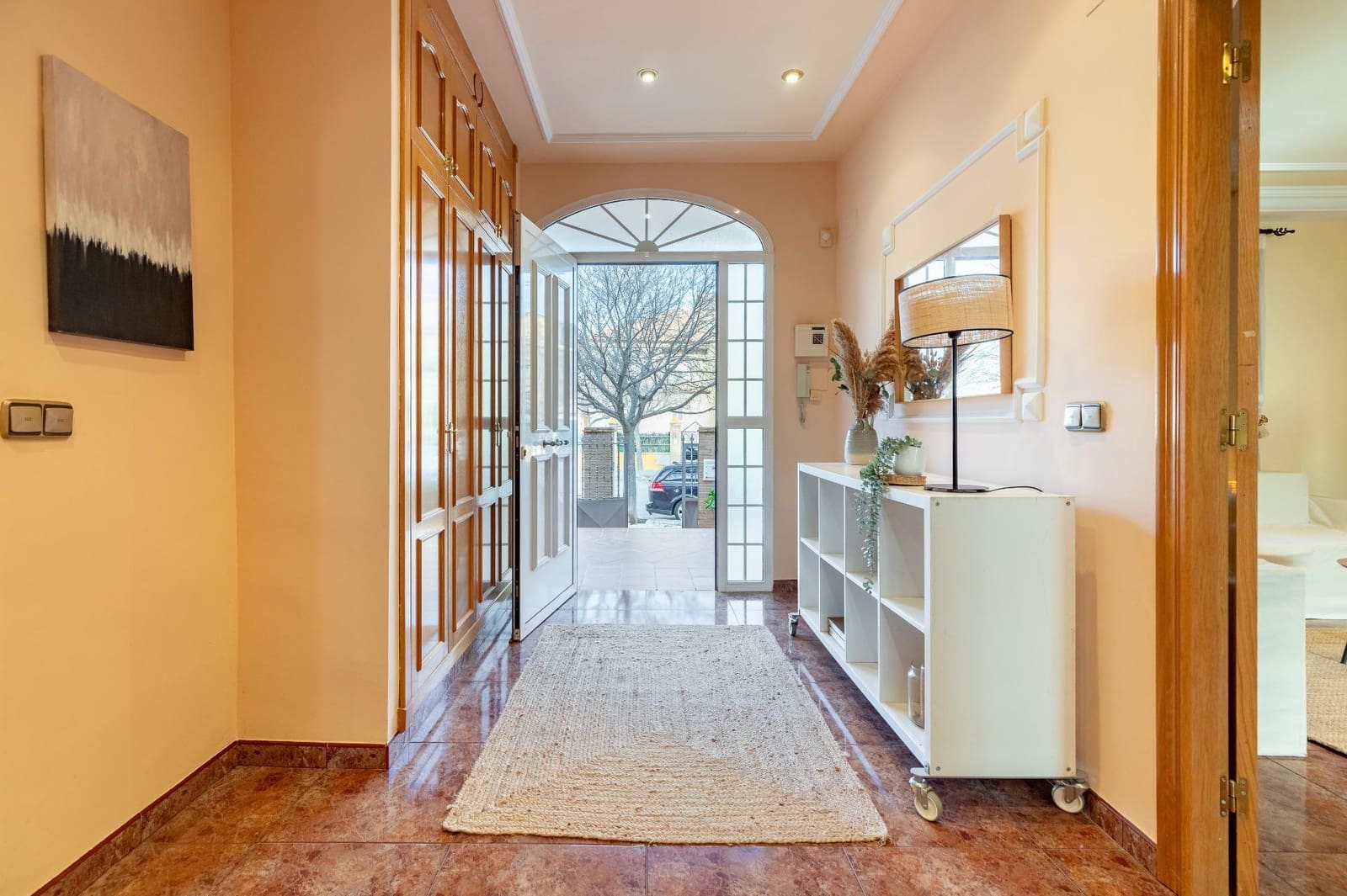 5 soveværelse Rækkehus til salg i Canals med garage - € 360.000 (Ref: 8827709)