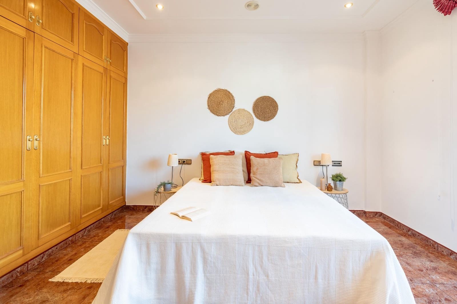 5 soveværelse Rækkehus til salg i Canals med garage - € 360.000 (Ref: 8827709)