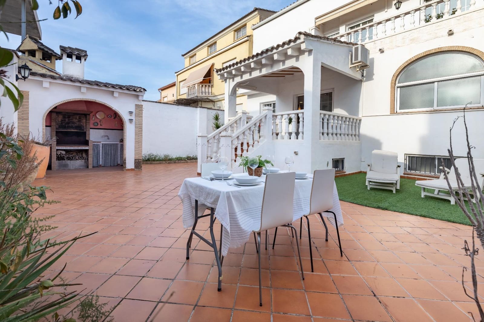 5 soveværelse Rækkehus til salg i Canals med garage - € 360.000 (Ref: 8827709)