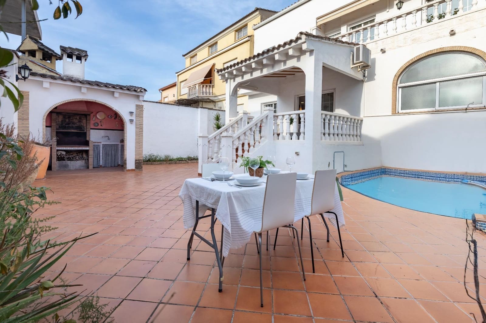 5 soveværelse Rækkehus til salg i Canals med garage - € 360.000 (Ref: 8827709)