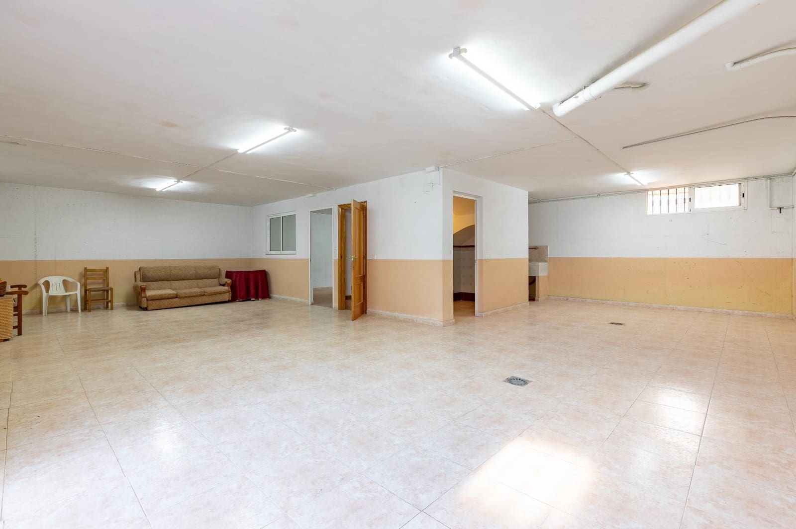 5 soveværelse Rækkehus til salg i Canals med garage - € 360.000 (Ref: 8827709)