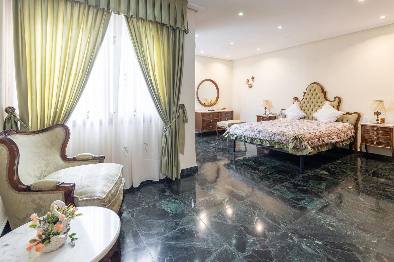 6 soverom Villa til salgs i Betera med garasje - € 800 000 (Ref: 8903054)