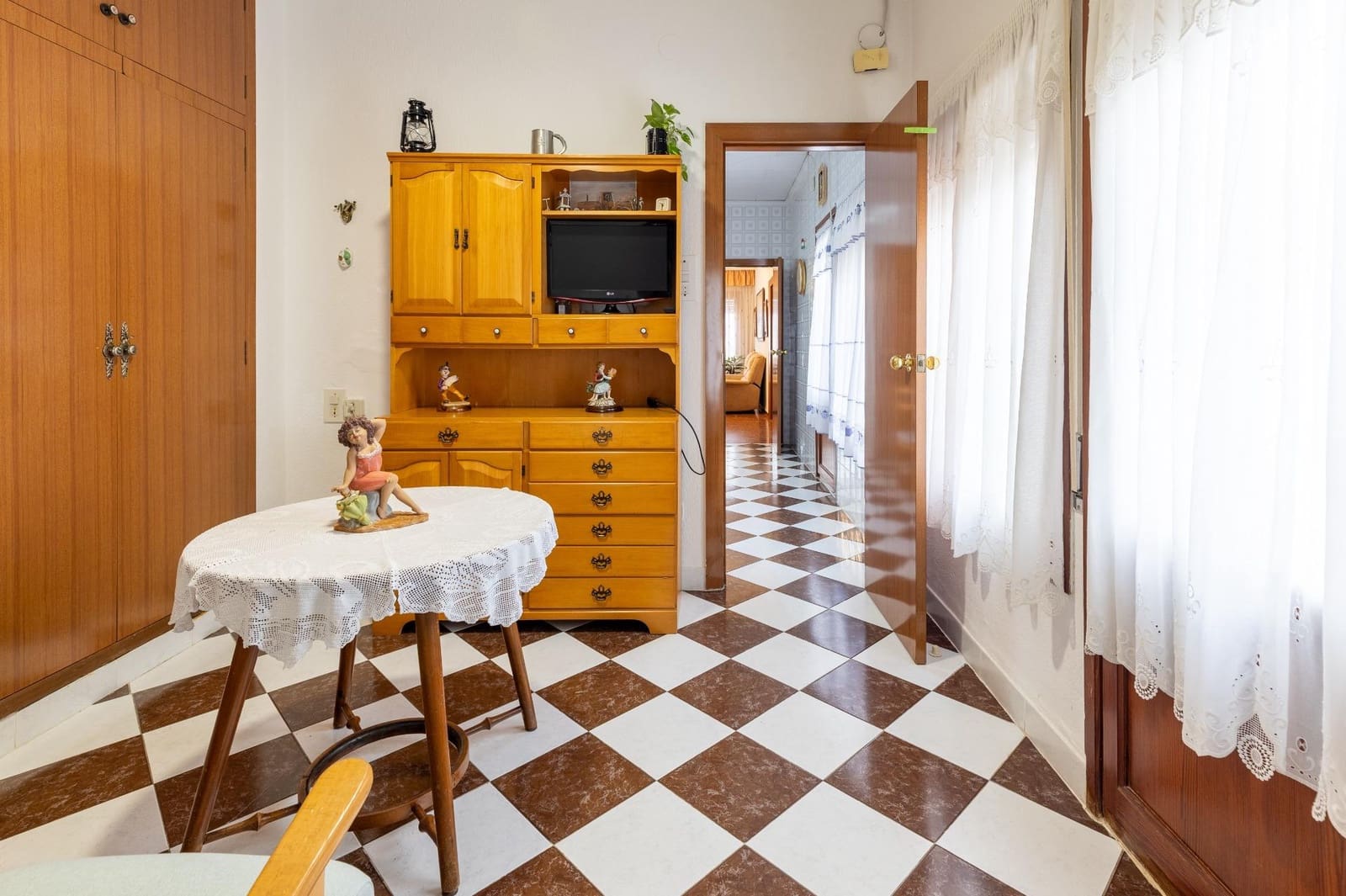 6 soverom Villa til salgs i Betera med garasje - € 800 000 (Ref: 8903054)