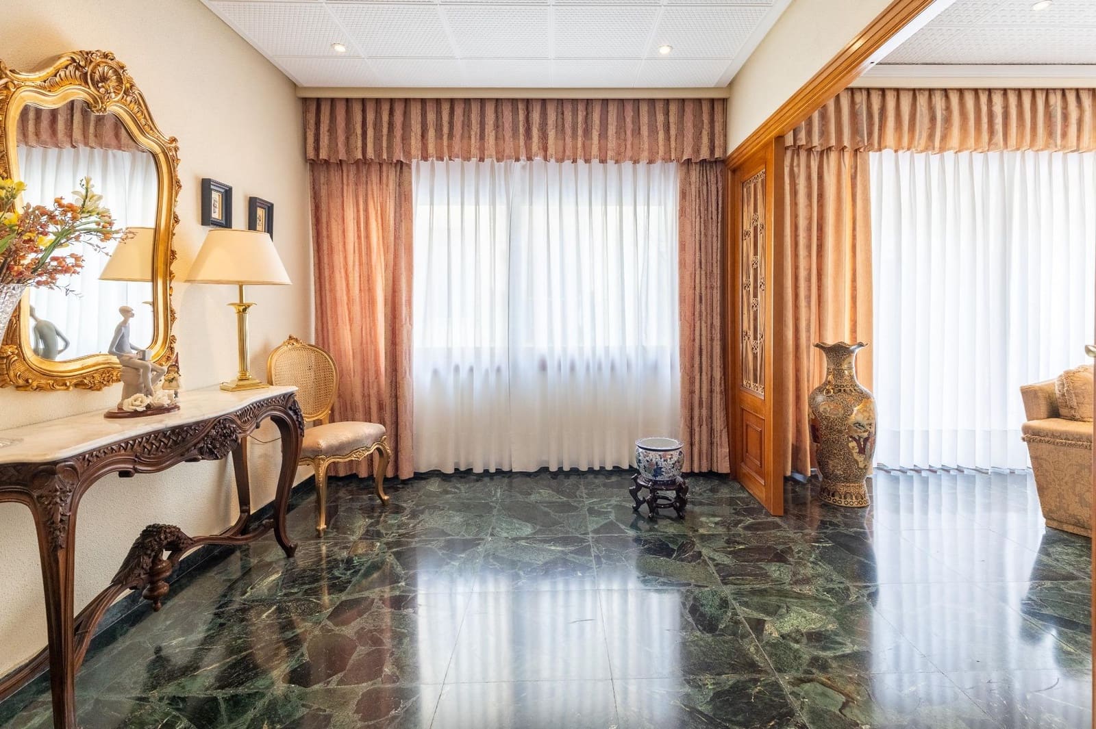 6 soverom Villa til salgs i Betera med garasje - € 800 000 (Ref: 8903054)