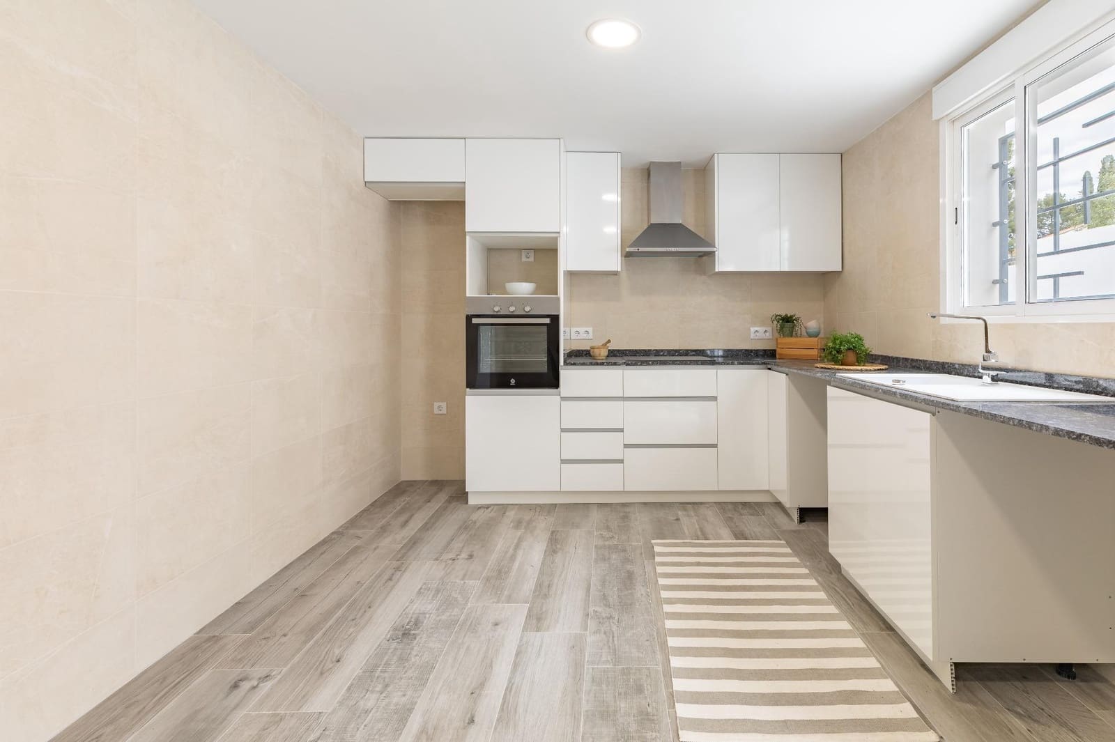 3 soveværelse Byhus til salg i Pedralba - € 250.000 (Ref: 9059654)