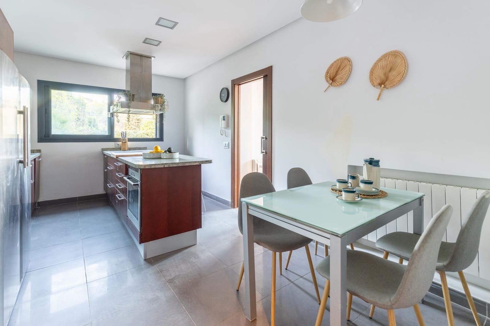 4 soveværelse Villa til salg i Naquera med swimmingpool garage - € 800.000 (Ref: 9075324)