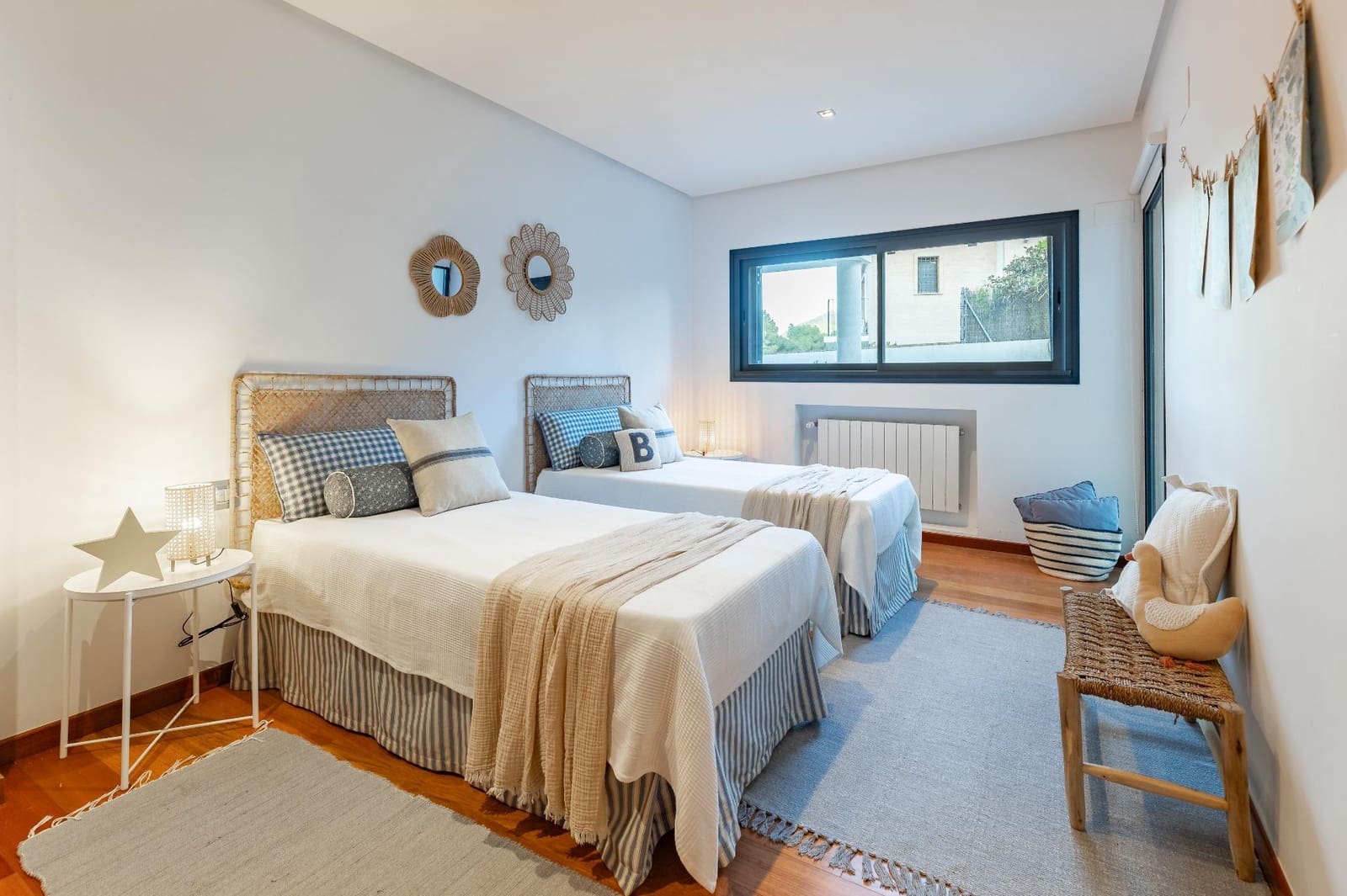 4 soveværelse Villa til salg i Naquera med swimmingpool garage - € 800.000 (Ref: 9075324)