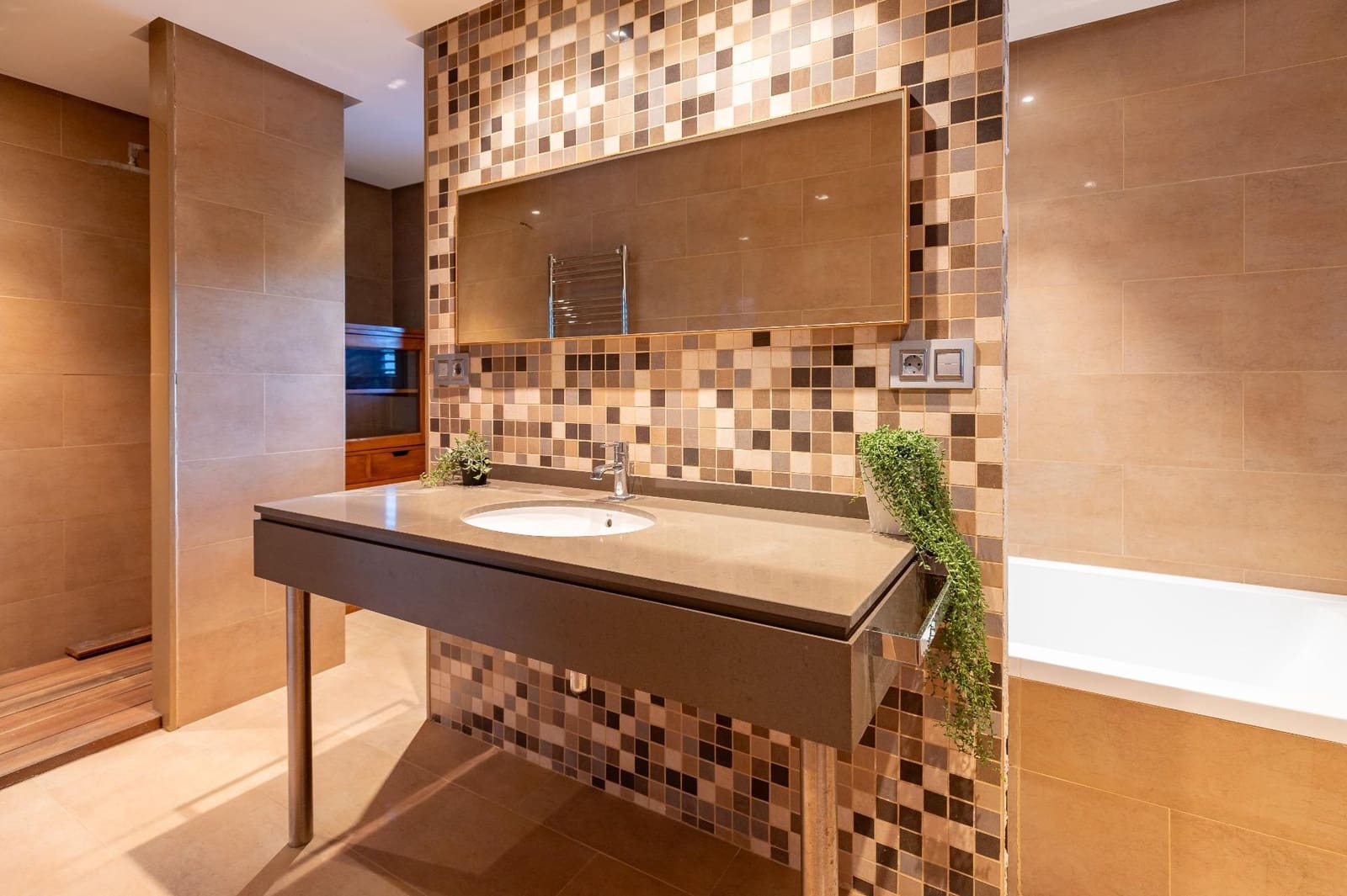 4 soveværelse Villa til salg i Naquera med swimmingpool garage - € 800.000 (Ref: 9075324)