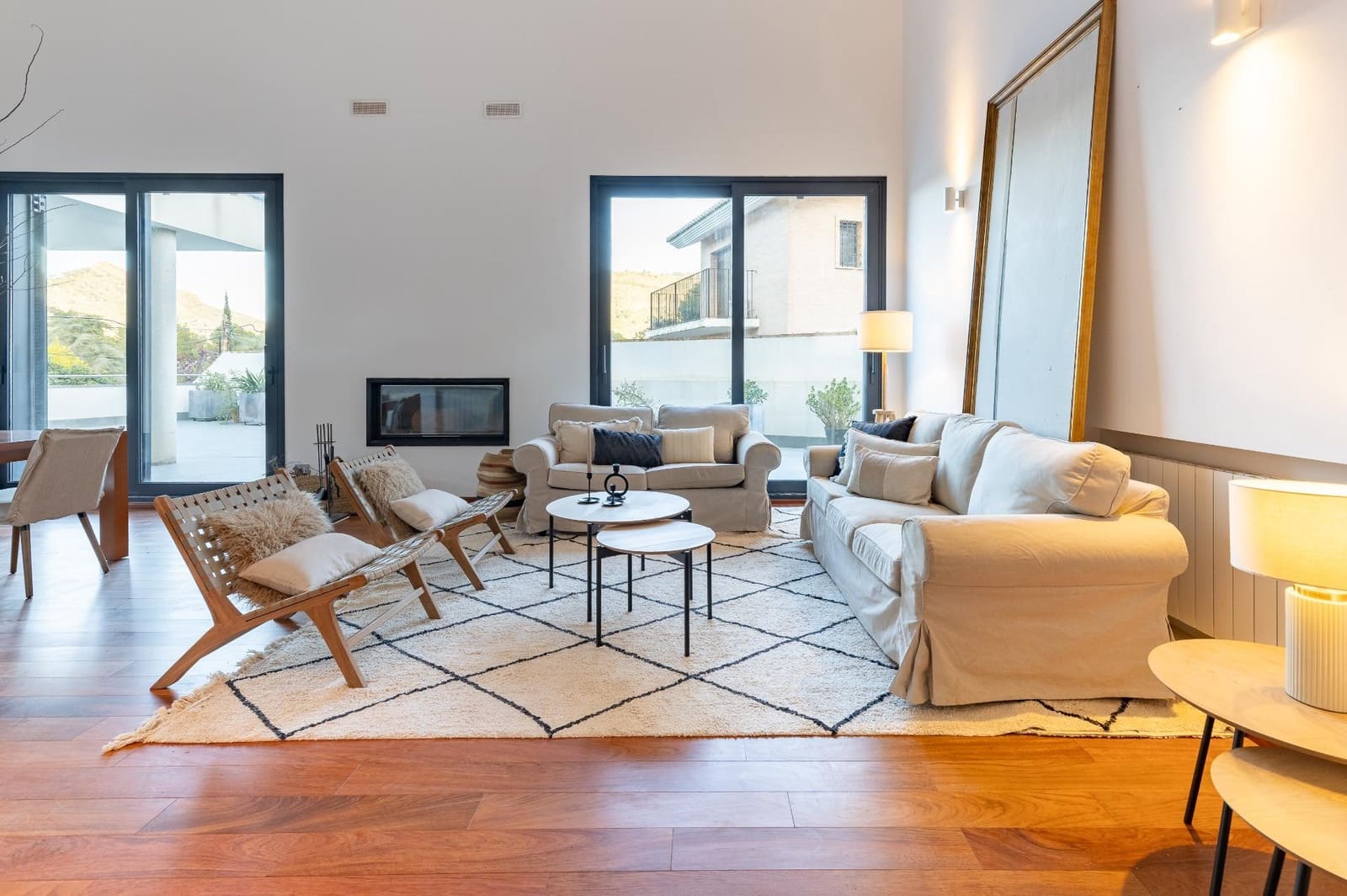 4 soveværelse Villa til salg i Naquera med swimmingpool garage - € 800.000 (Ref: 9075324)