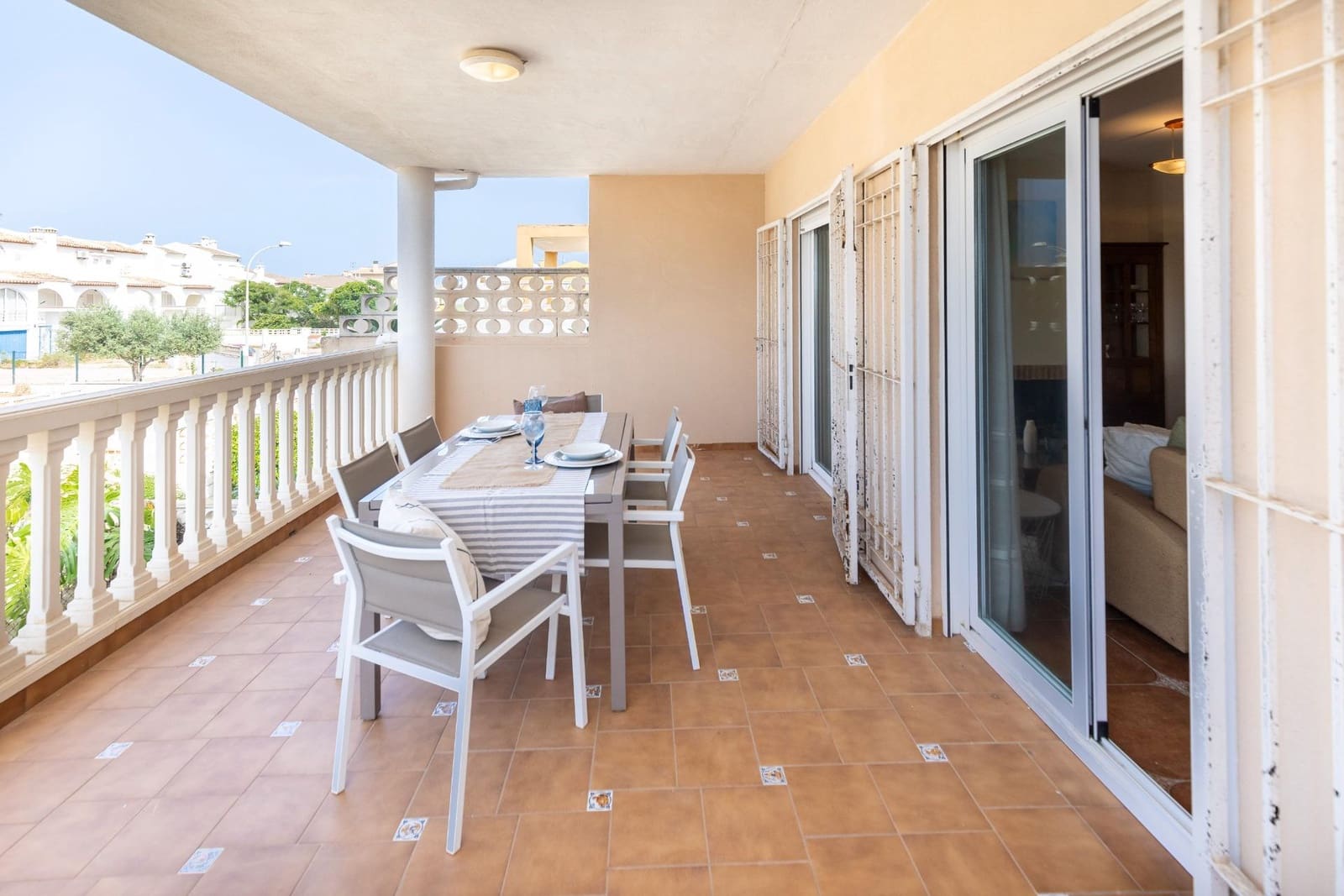 4 soveværelse Villa til salg i Oliva Nova - € 480.000 (Ref: 9075836)