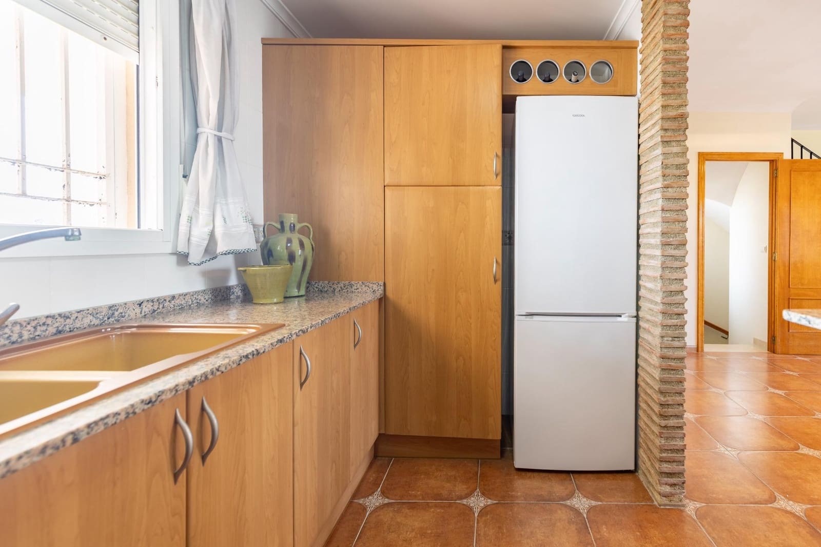 4 soveværelse Villa til salg i Oliva Nova - € 480.000 (Ref: 9075836)