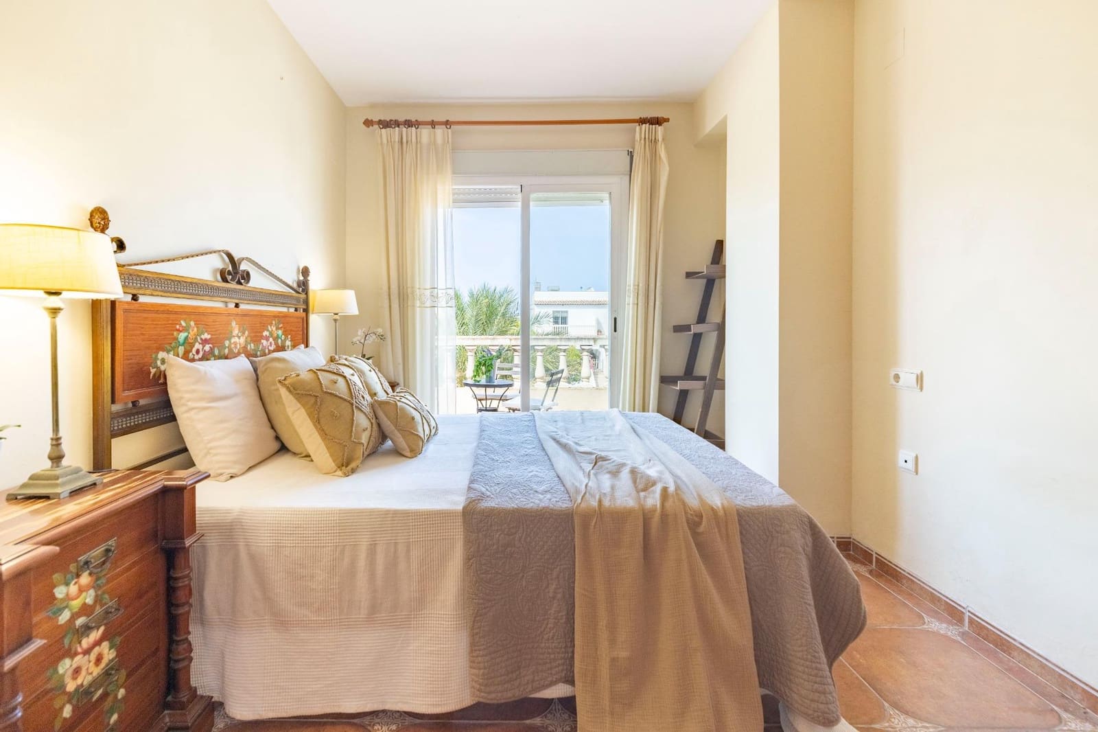 4 soveværelse Villa til salg i Oliva Nova - € 480.000 (Ref: 9075836)