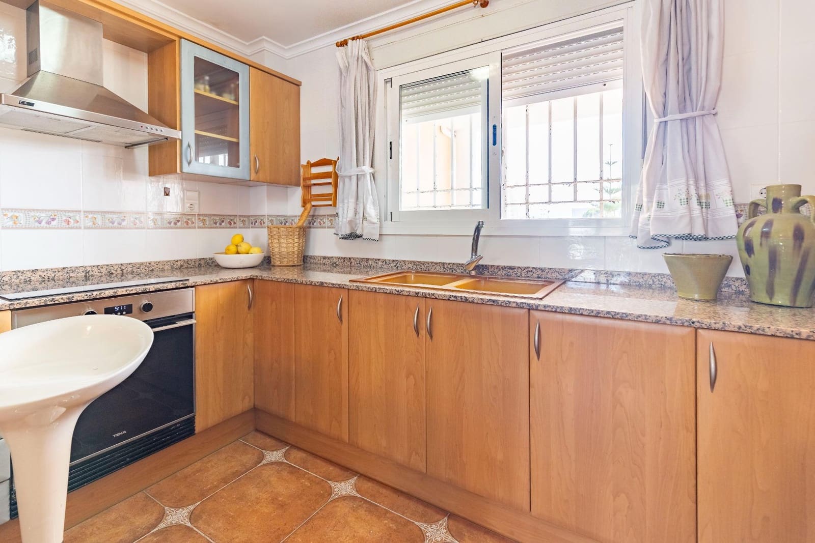 4 soveværelse Villa til salg i Oliva Nova - € 480.000 (Ref: 9075836)