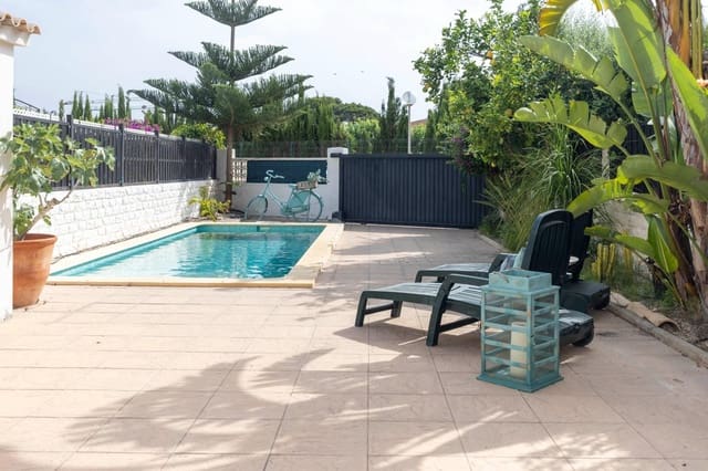 4 soveværelse Villa til salg i Oliva Nova, Oliva - € 480.000 (Ref: 9075836)