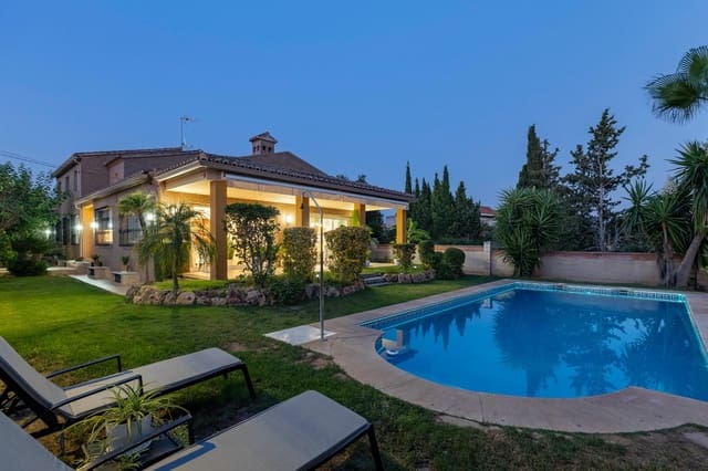 5 sypialnia Willa na sprzedaż w L'Eliana z basenem garażem - 1 100 000 € (Ref: 9176600)