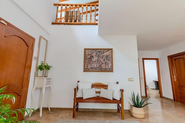 5 soverom Villa til salgs i L'Eliana med svømmebasseng garasje - € 1 100 000 (Ref: 9176600)