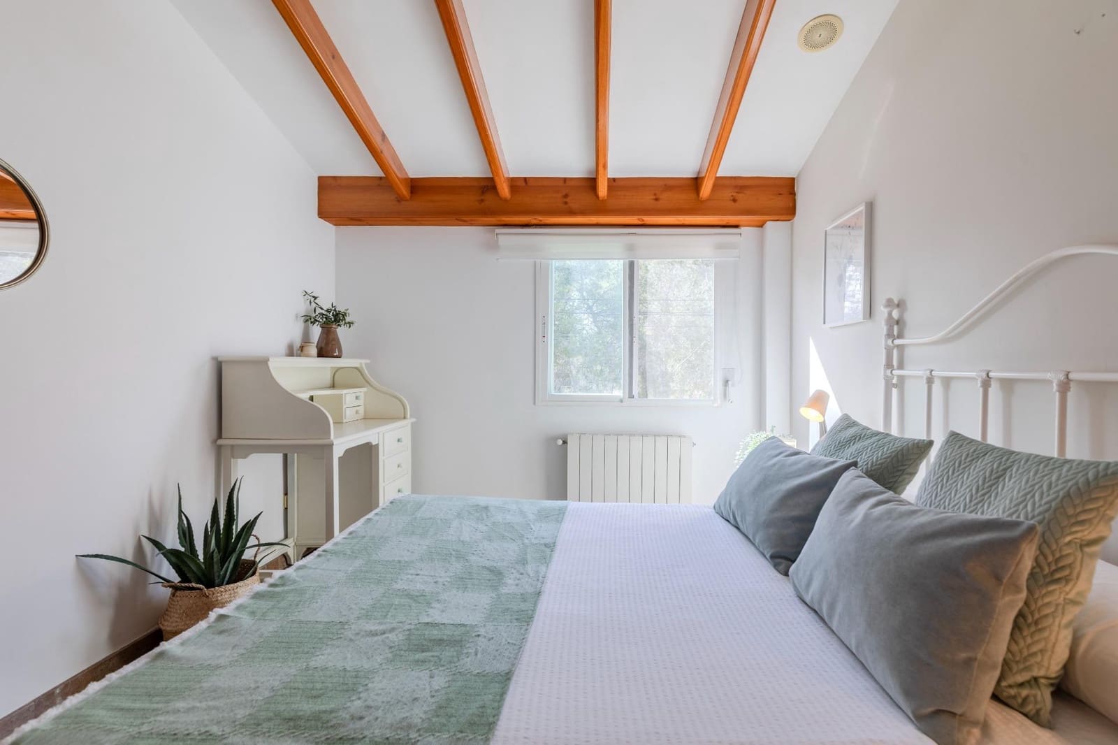 5 soverom Villa til salgs i L'Eliana med svømmebasseng garasje - € 1 100 000 (Ref: 9176600)