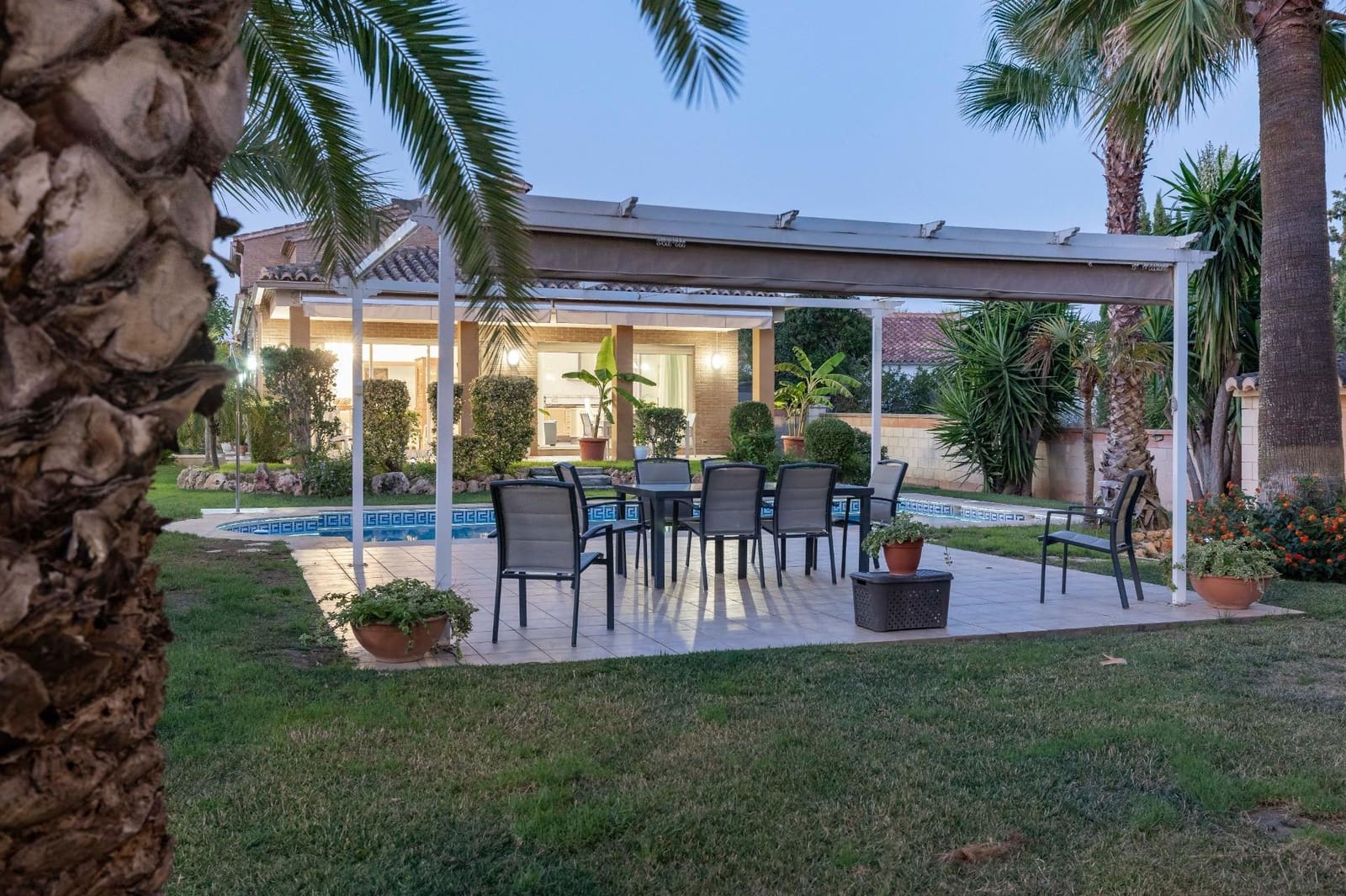 5 soverom Villa til salgs i L'Eliana med svømmebasseng garasje - € 1 100 000 (Ref: 9176600)