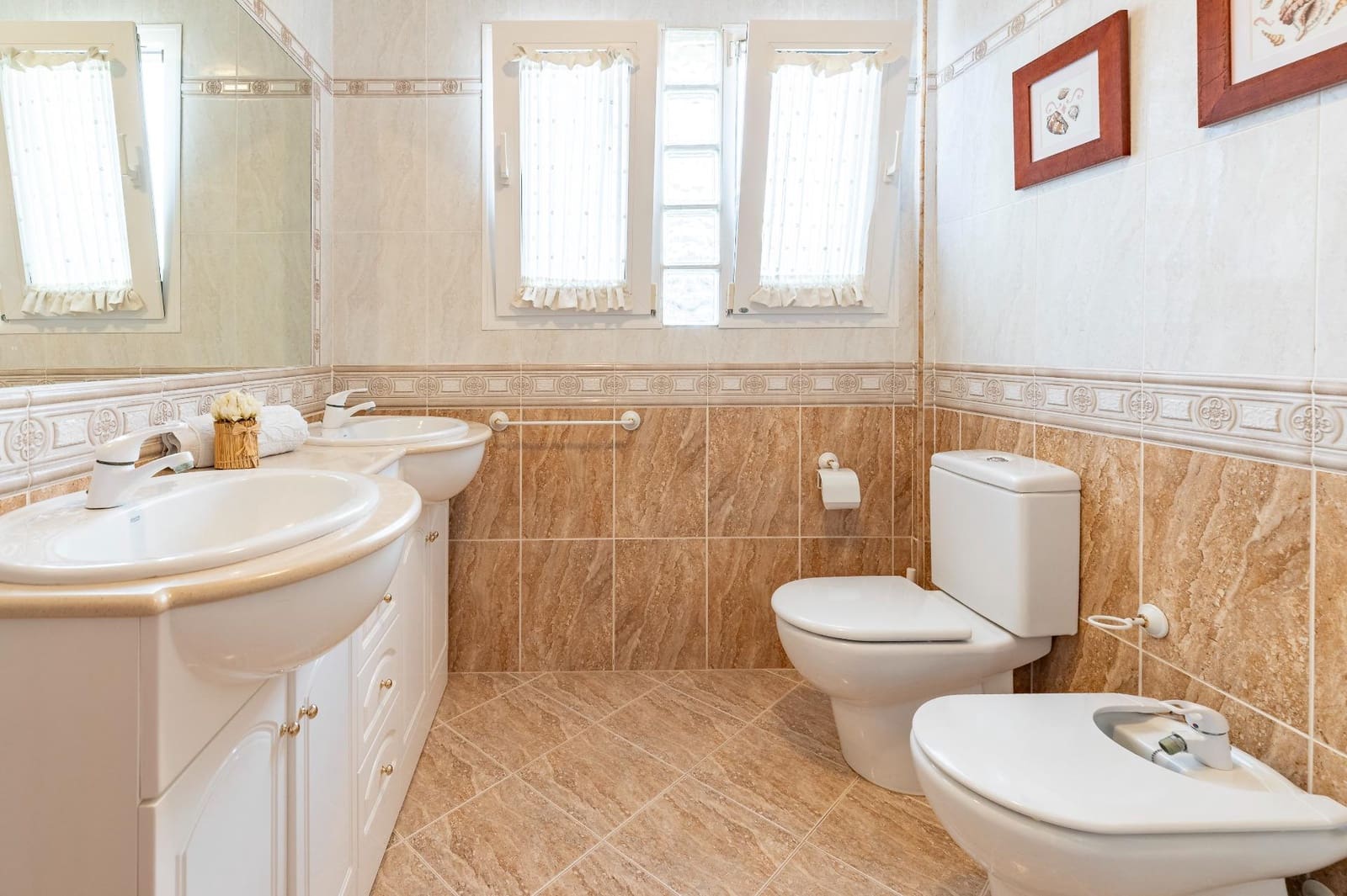 3 soveværelse Villa til salg i Benicassim med garage - € 595.000 (Ref: 9264381)