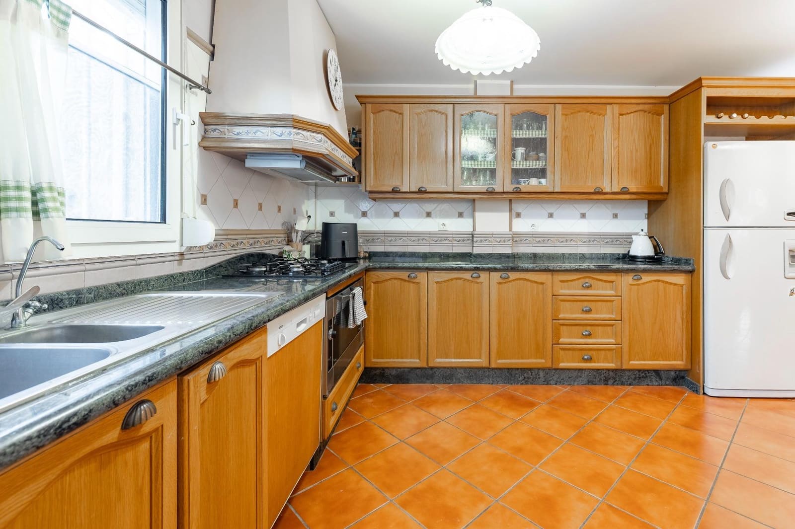 3 soveværelse Villa til salg i Benicassim med garage - € 595.000 (Ref: 9264381)