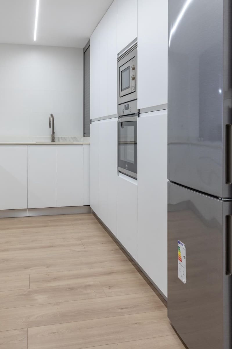 3 makuuhuone Asunto vuokrattavana paikassa Valencia kaupunki - 2 400 € (Ref: 9285135)