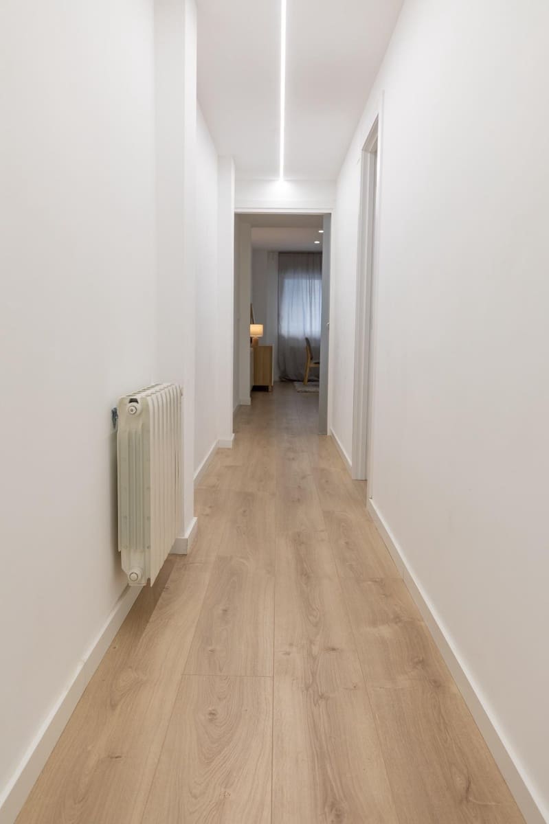 3 makuuhuone Asunto vuokrattavana paikassa Valencia kaupunki - 2 400 € (Ref: 9285135)