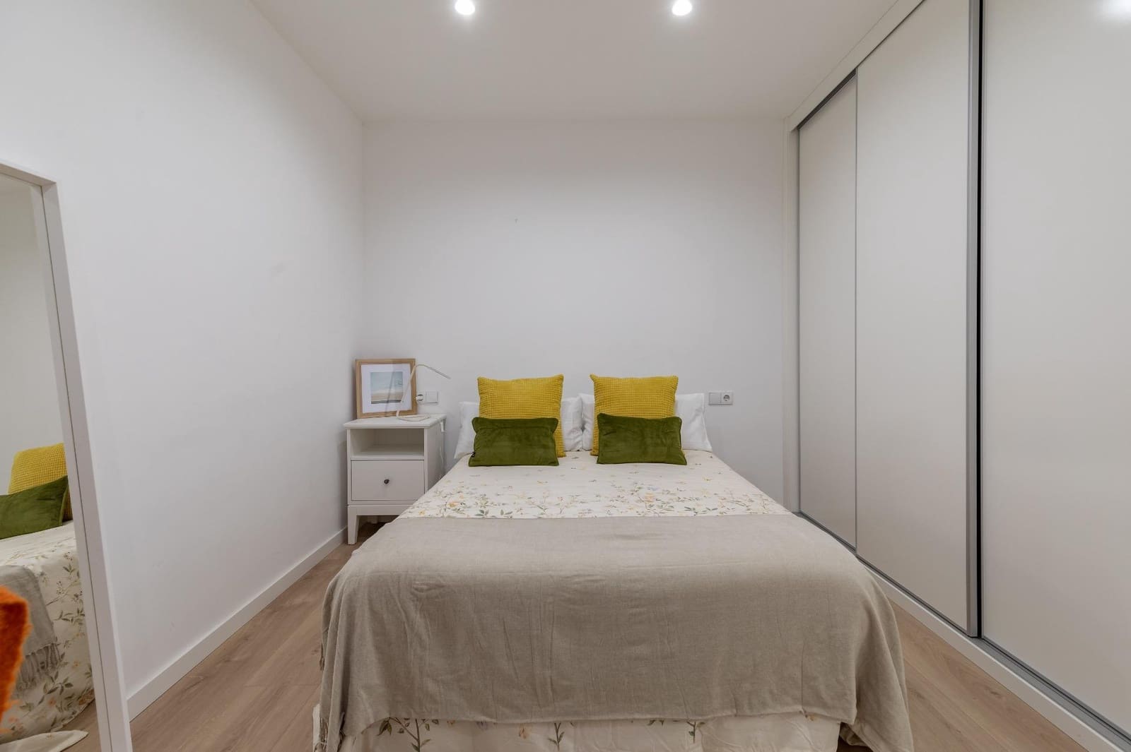 3 makuuhuone Asunto vuokrattavana paikassa Valencia kaupunki - 2 400 € (Ref: 9285135)