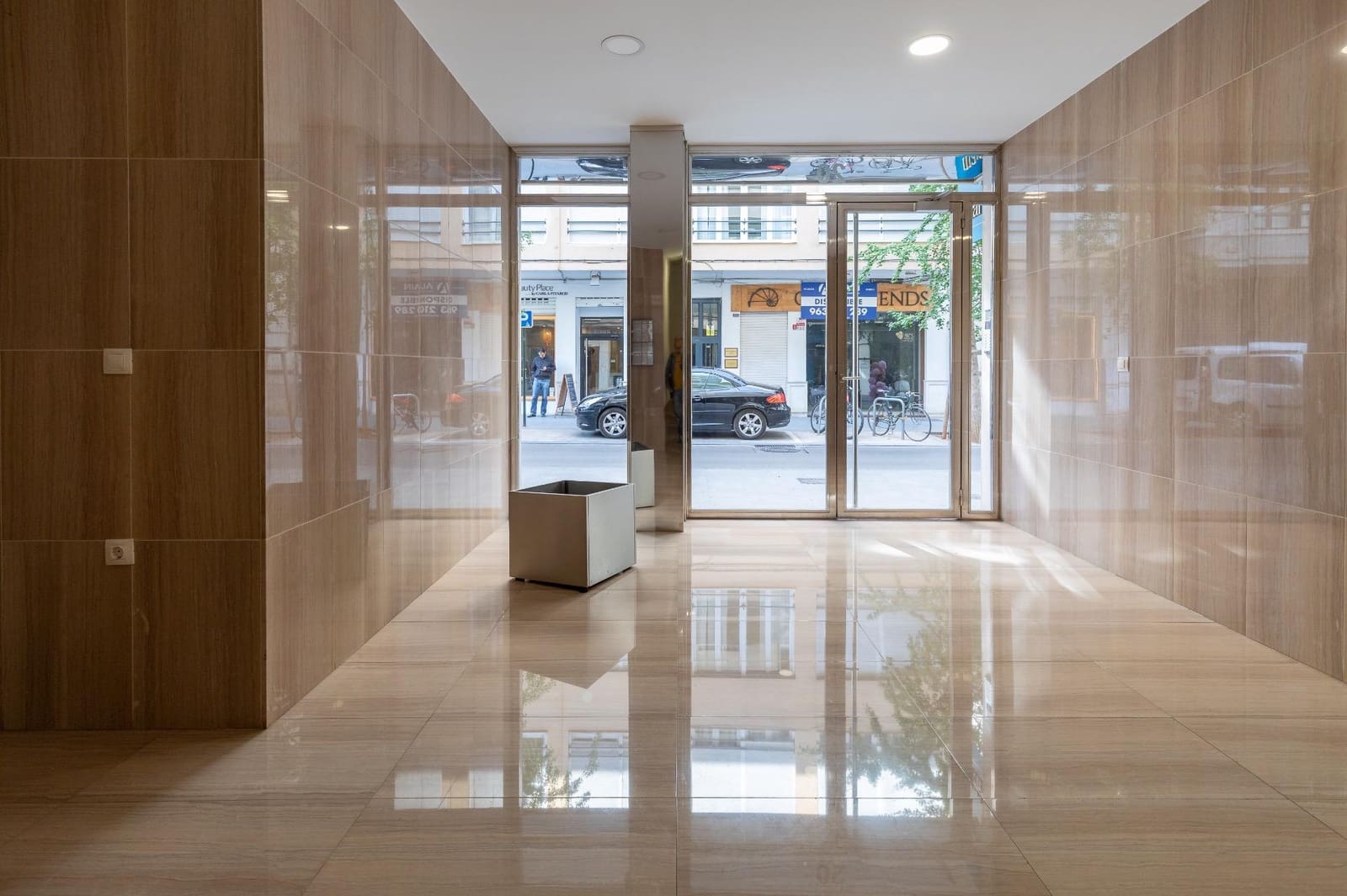 3 makuuhuone Asunto vuokrattavana paikassa Valencia kaupunki - 2 400 € (Ref: 9285135)