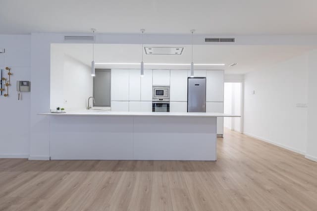 Appartement de 3 chambres à louer à El Pla del Remei, Valence ville - 2 400 € (Ref: 9285135)