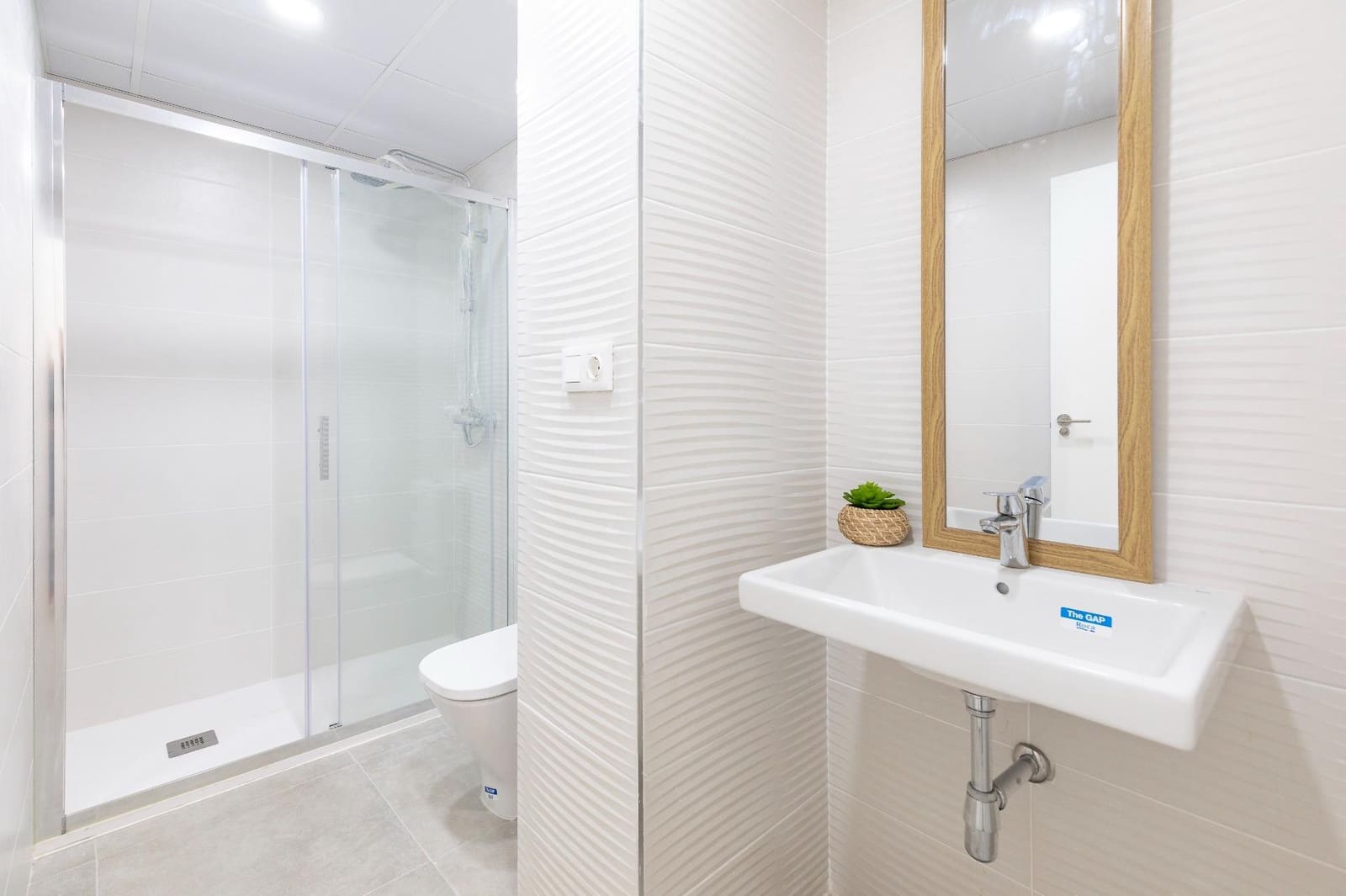 2 soveværelse Penthouse til salg i Manises med swimmingpool - € 240.000 (Ref: 9285136)