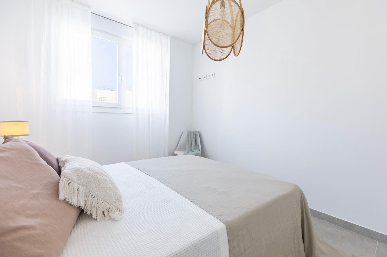 2 soveværelse Penthouse til salg i Manises med swimmingpool - € 240.000 (Ref: 9285136)