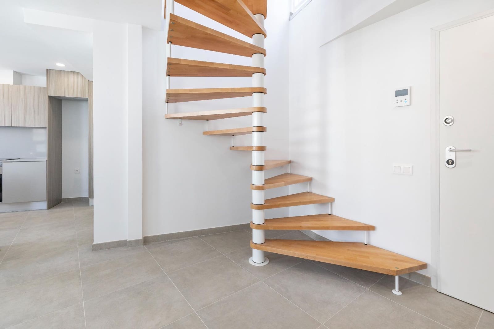 2 soveværelse Penthouse til salg i Manises med swimmingpool - € 240.000 (Ref: 9285136)