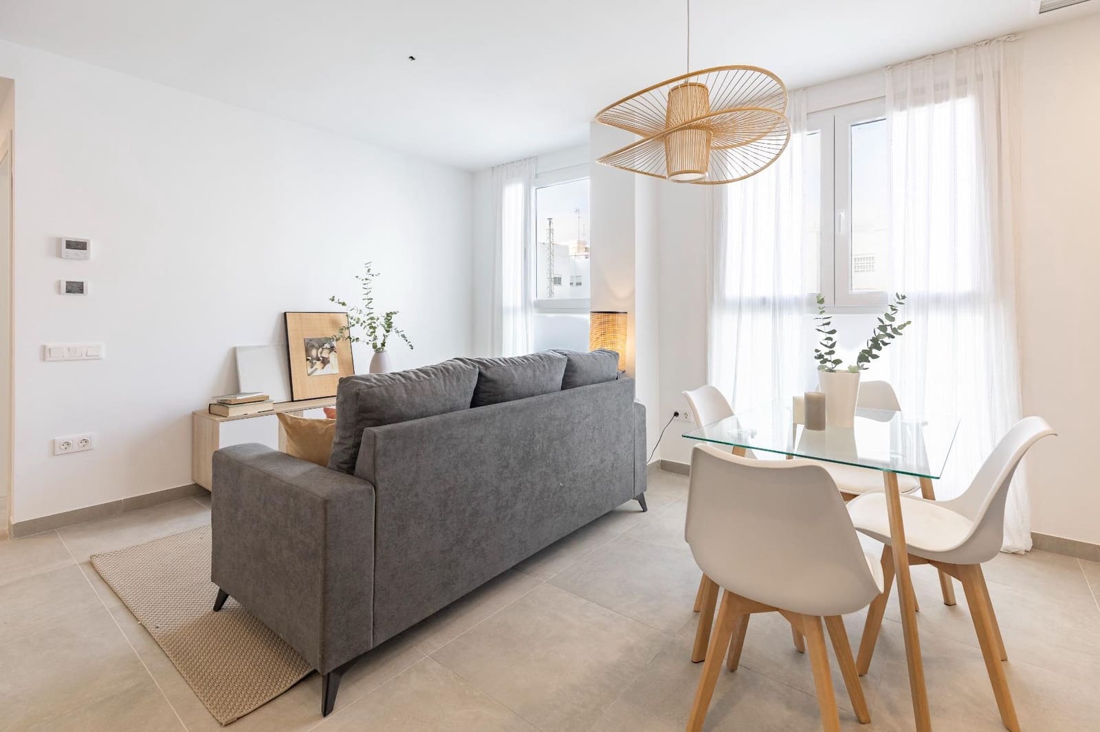 2 soveværelse Penthouse til salg i Manises med swimmingpool - € 240.000 (Ref: 9285136)