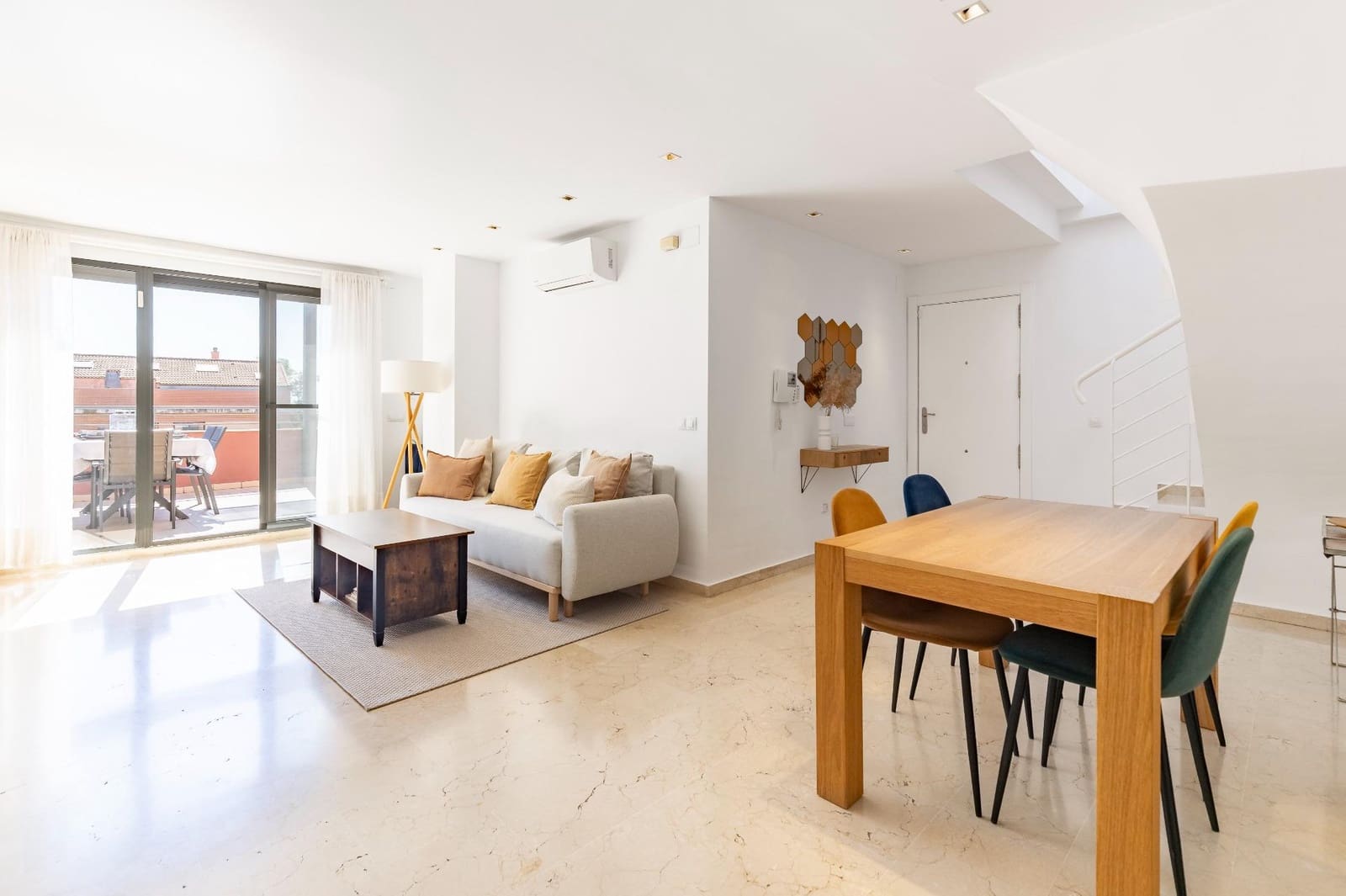 3 soveværelse Penthouse til salg i Rocafort med swimmingpool garage - € 415.000 (Ref: 9285139)