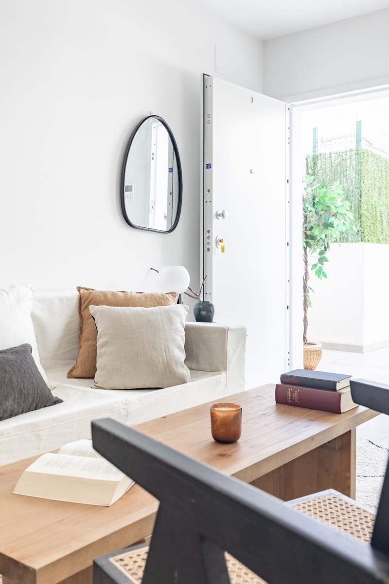 2 bedroom Flat for sale in Manises with pool - € 244,000 (Ref: 9321811)