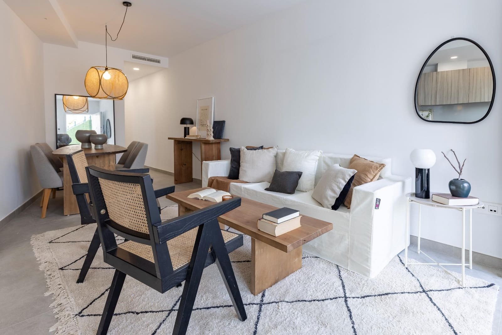 2 bedroom Flat for sale in Manises with pool - € 244,000 (Ref: 9321811)