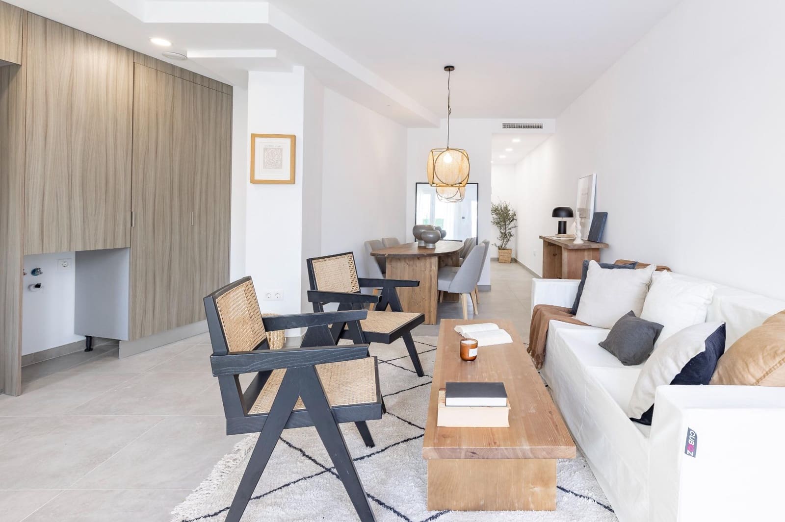 2 bedroom Flat for sale in Manises with pool - € 244,000 (Ref: 9321811)