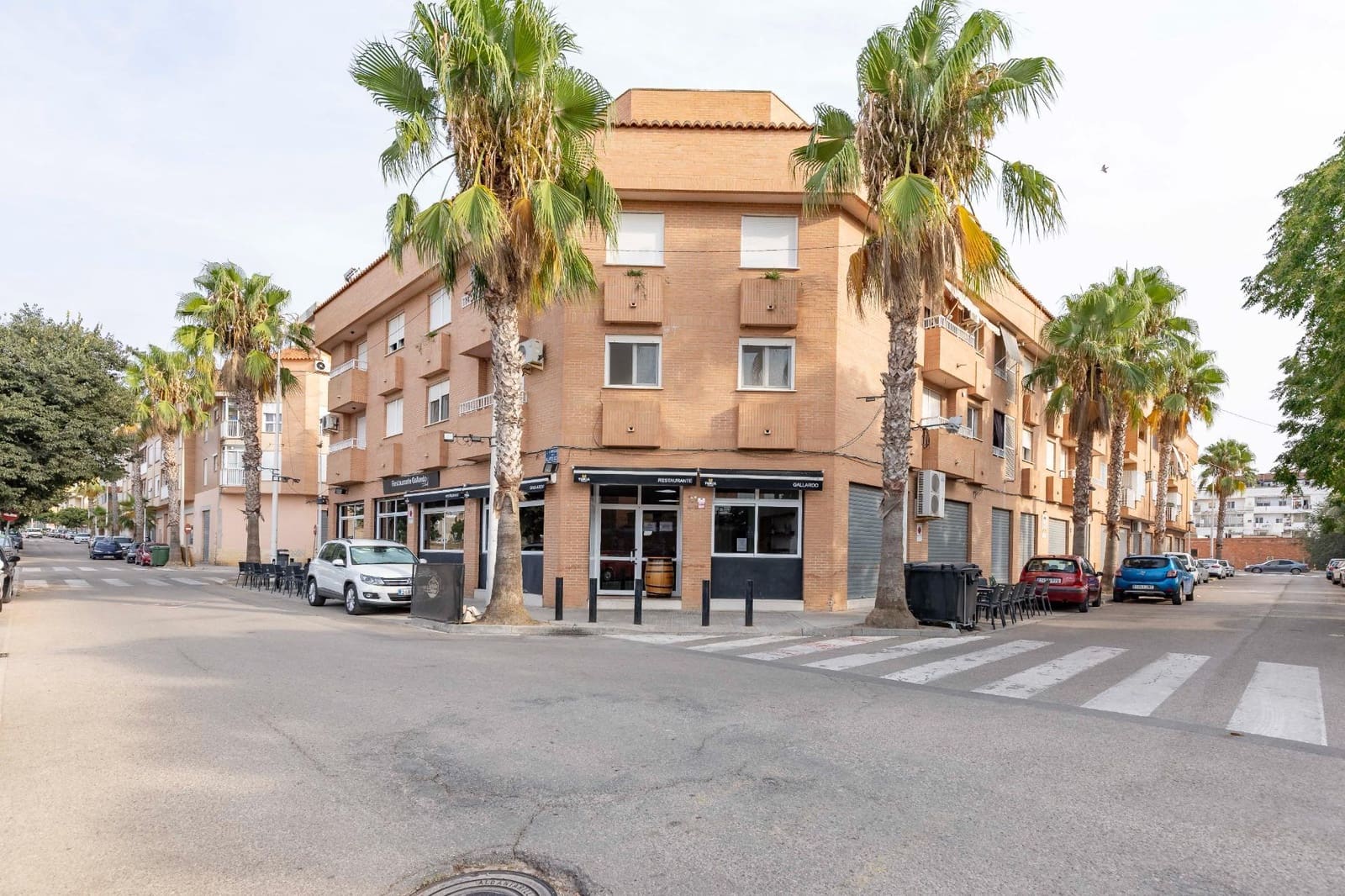 Företag att hyra i Lliria - 1 550 € (Ref: 9321814)