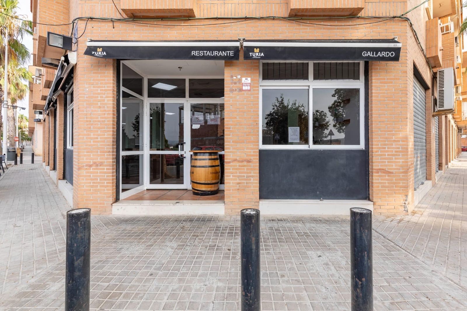 Företag att hyra i Lliria - 1 550 € (Ref: 9321814)