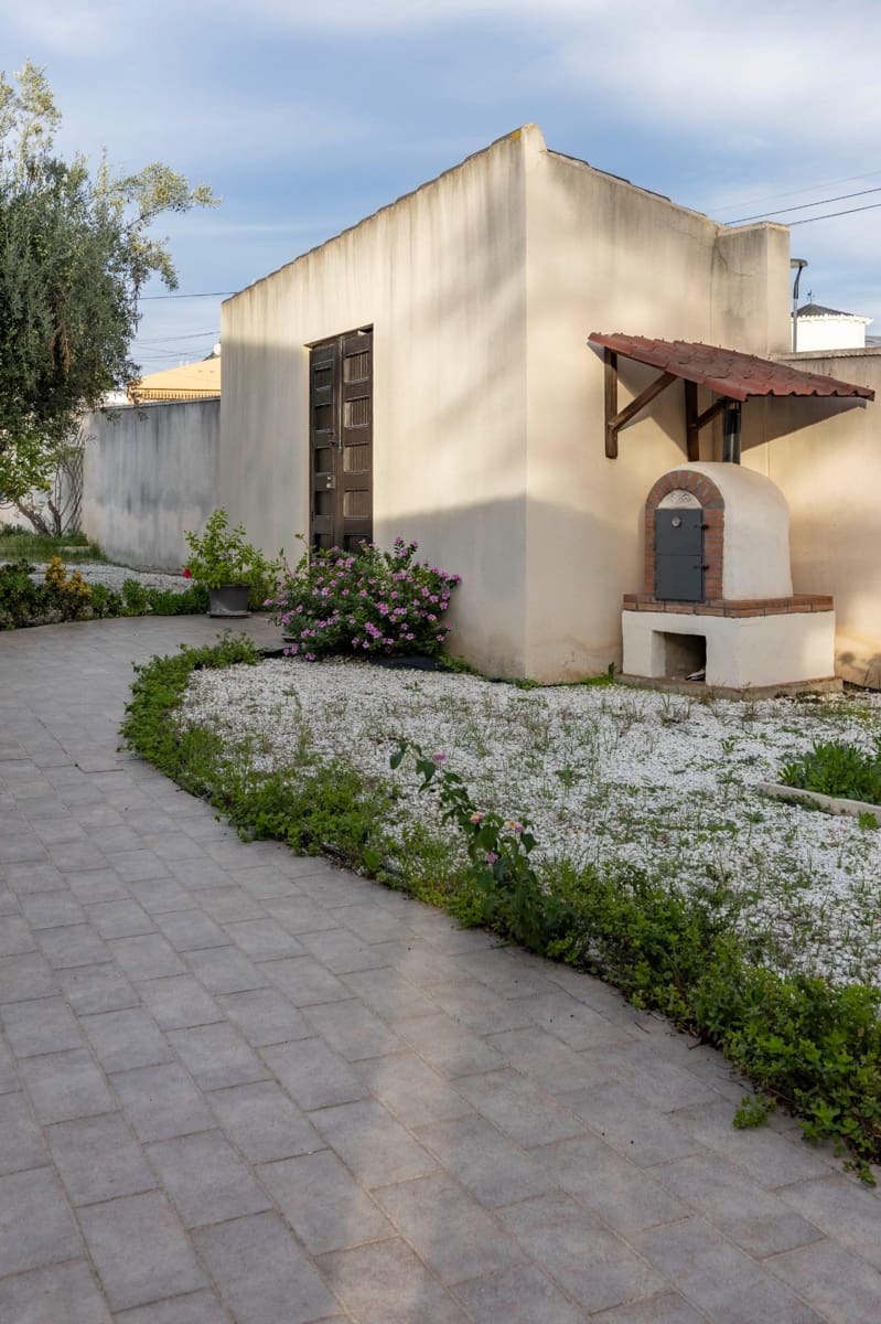 6 soverom Villa til salgs i San Antonio de Benageber med svømmebasseng garasje - € 720 000 (Ref: 9341113)