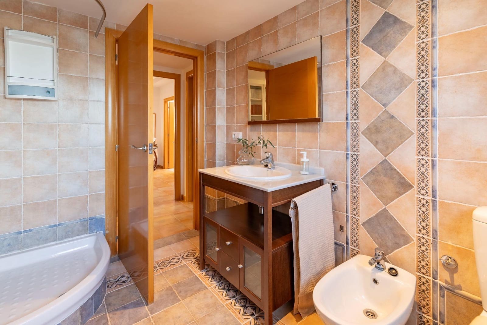 6 soverom Villa til salgs i San Antonio de Benageber med svømmebasseng garasje - € 720 000 (Ref: 9341113)