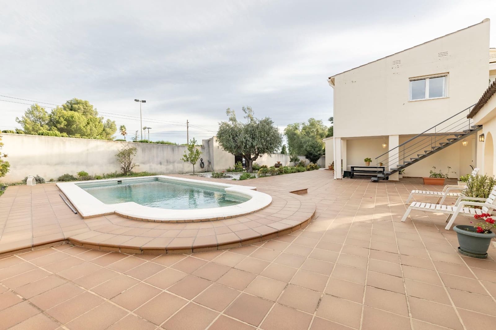 6 soverom Villa til salgs i San Antonio de Benageber med svømmebasseng garasje - € 720 000 (Ref: 9341113)