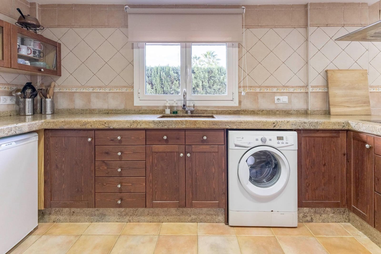 6 soverom Villa til salgs i San Antonio de Benageber med svømmebasseng garasje - € 720 000 (Ref: 9341113)