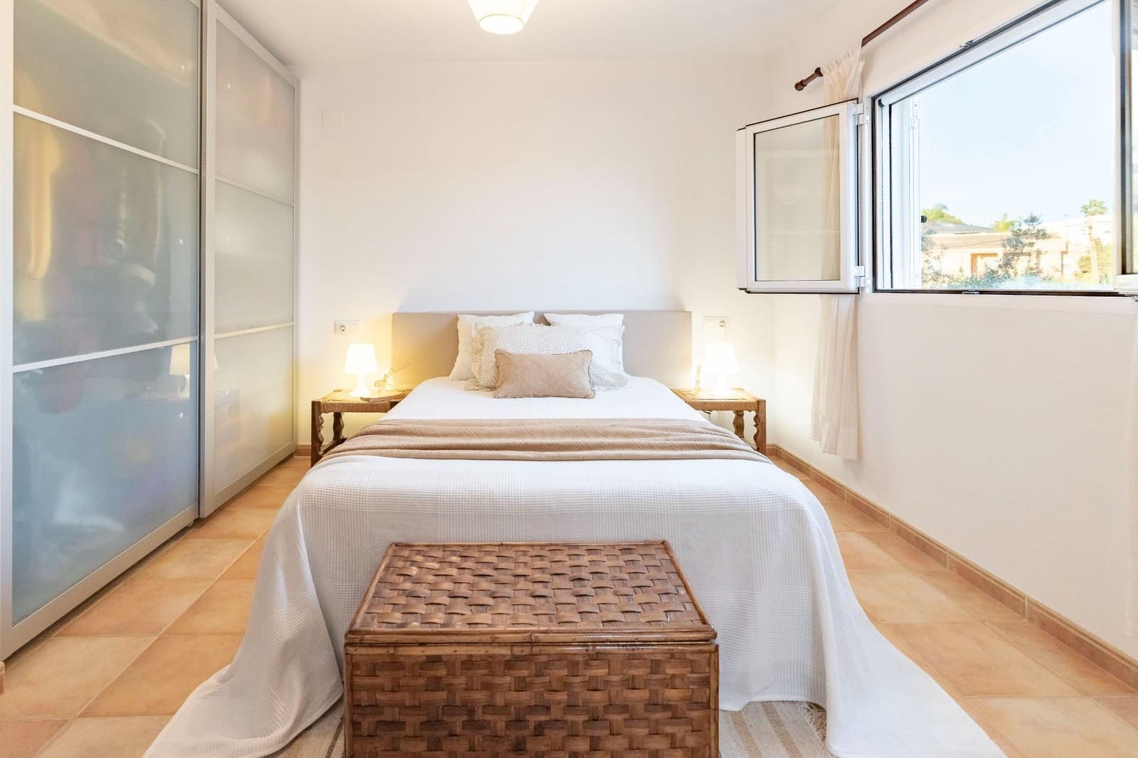 6 soverom Villa til salgs i San Antonio de Benageber med svømmebasseng garasje - € 720 000 (Ref: 9341113)